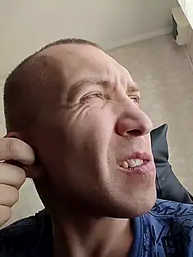 _uncle_Mitya-43_'s Webcam Show