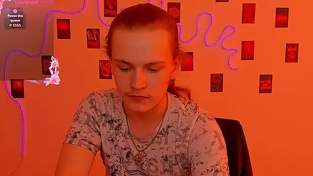 Вебкам-шоу leo_void