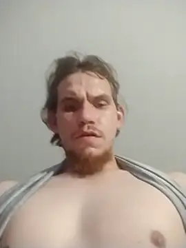 Rain13_Lil-if56: διαδικτυακό σόου στην κάμερα