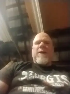 Reddog833 Webcam-Show