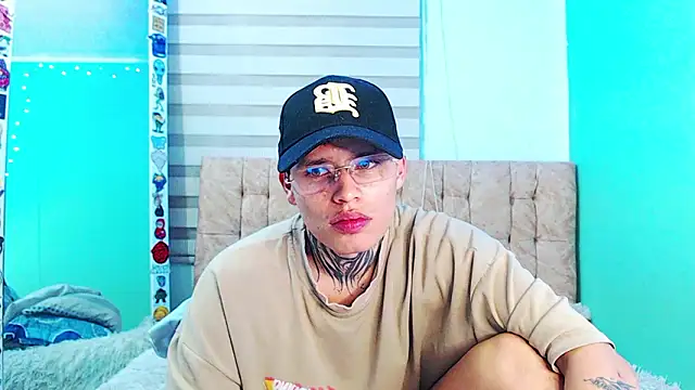 _justinmoon2's Live XXX Chat