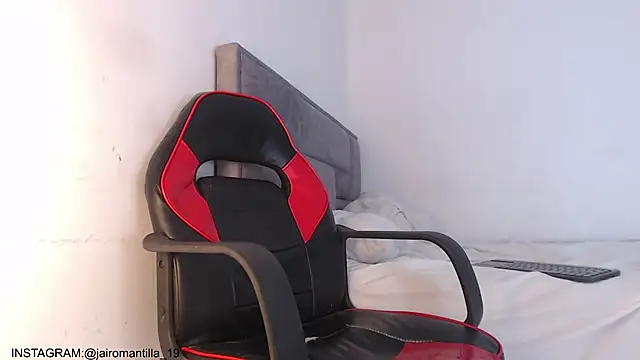 adam_levis17 – Naživo XXX chat