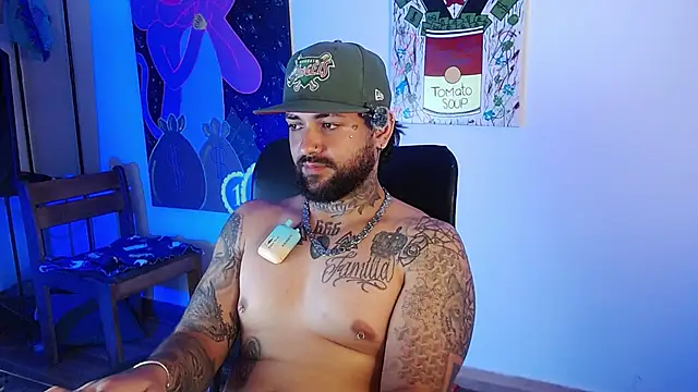 nicolastorres99 Adlı Modelin Canlı XXX Sohbeti