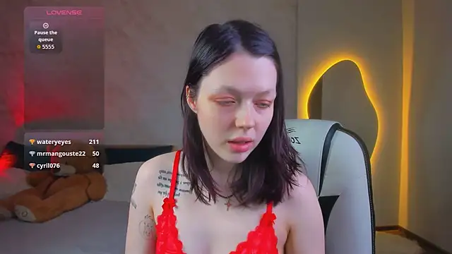 Lunar_Lily 即時 XXX 聊天