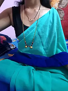 Chat +18 de Rosely-rosely ao vivo