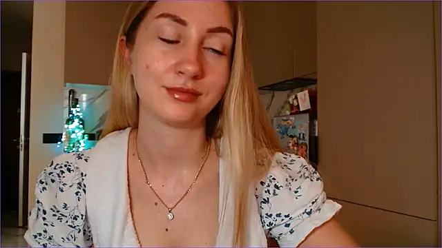 BluueSilk 即時 XXX 聊天