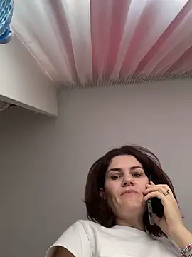 Ms-Lust1- Chat XXX live