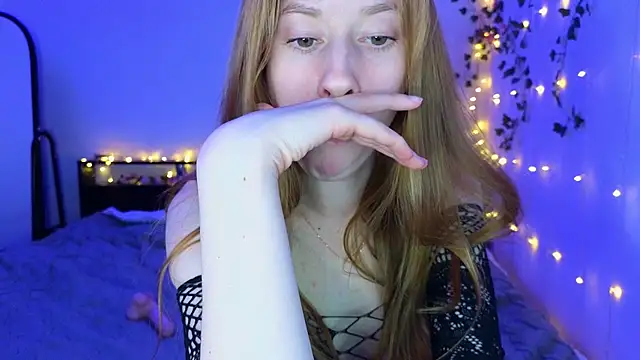 Candy_Flosse 即時 XXX 聊天