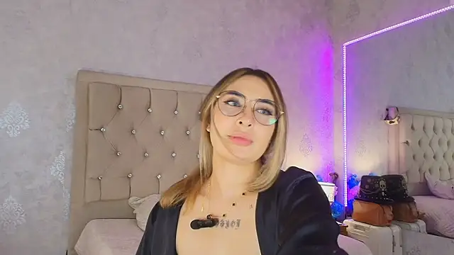 Živý XXX chat nini_love01