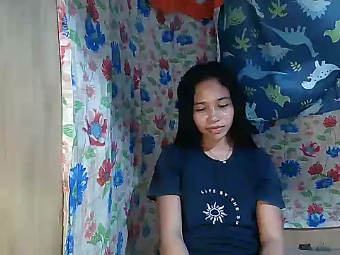 PinaySkinnyGirl 即時 XXX 聊天