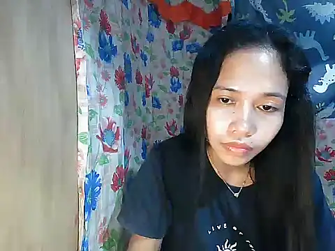 Chat XXX ao vivo de PinaySkinnyGirl