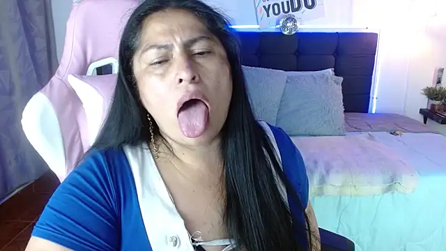 Chat XXX ao vivo de Keyla01_