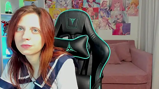 دردشة FreyaVey الجنسية المباشرة