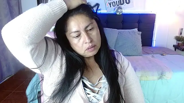 Keyla01_'s Live XXX Chat