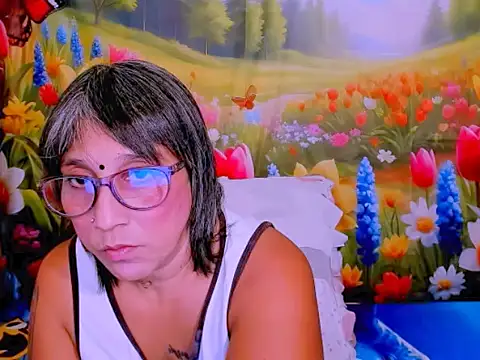 indianroxy 即時 XXX 聊天