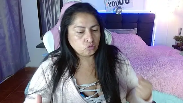 Czat XXX na żywo – Keyla01_