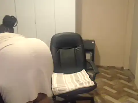 Chat XXX en directo de sweetnoziexx