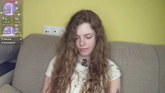 RayaNenlia Chat XXX in diretta