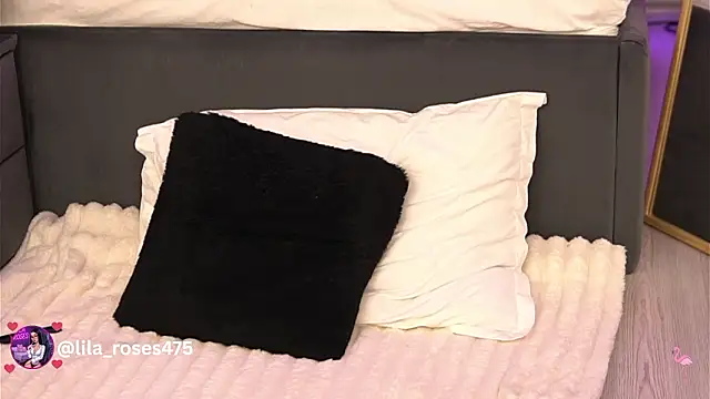 XXX chat uživo modela LilaRoses