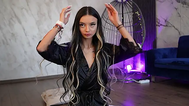 Chat +18 de RachelRavee ao vivo