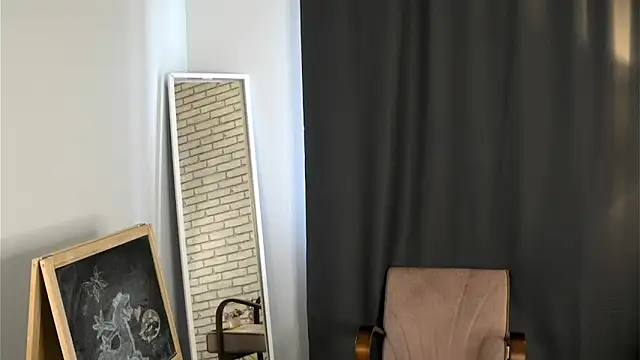 XXX chat uživo modela OnitaDagley