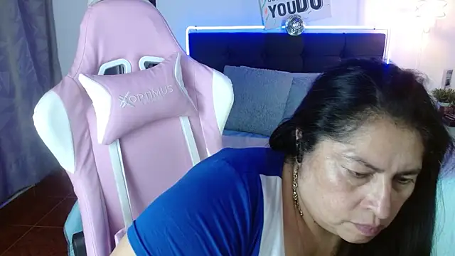 Keyla01_: απευθείας συνομιλία ΧΧΧ