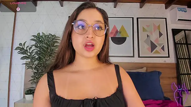 MiaKay1 Chat XXX in diretta