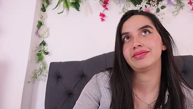 kaylee_lee 即時 XXX 聊天