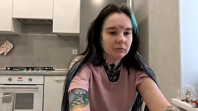 HighelikeGirl 即時 XXX 聊天