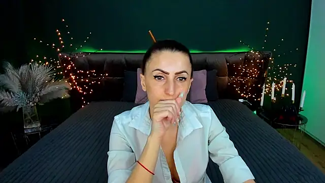 Rebecca_Diamond Webcam show