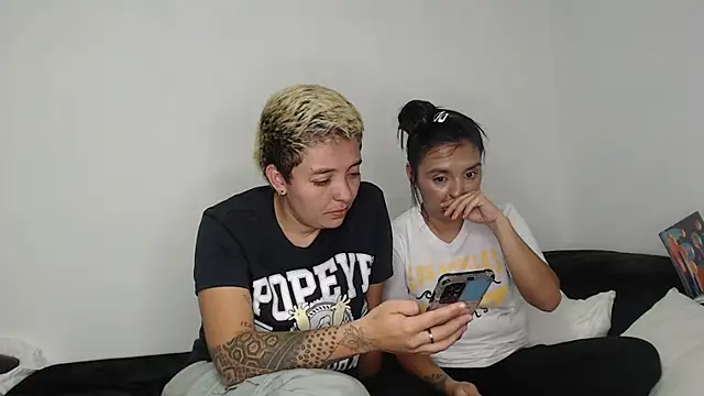 Chat +18 de kathy_luisa ao vivo