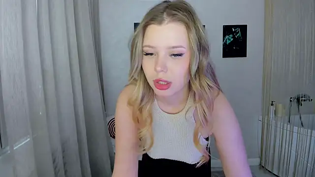 FollowLovee Chat XXX in diretta