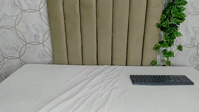 Czat XXX na żywo – naia_cox