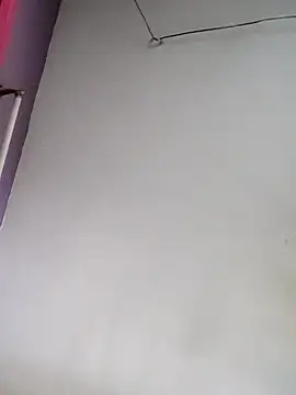 yamini1431 在線直播表演