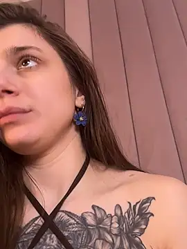 EileenElfien Live XXX chat