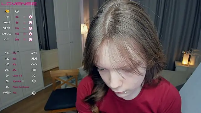 LavenderMitten Show Webcam