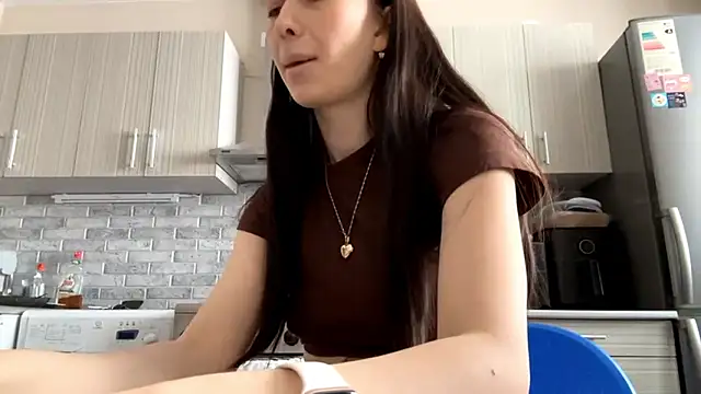 LaraDraggoo Webcam-Show