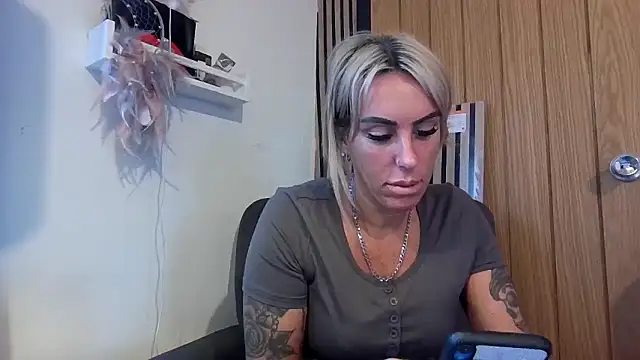 poppyinga1 라이브 XXX 채팅