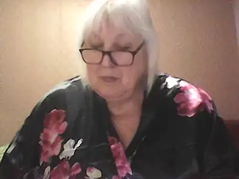 Alexia64231 Show in webcam