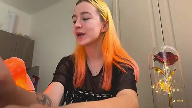 EmilyHein লাইভ XXX চ্যাট