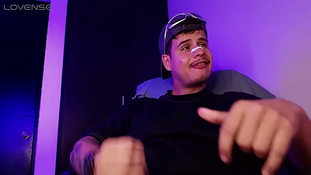 BjornSteel Live XXX Chat