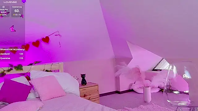 Chat +18 de Liann_Stark ao vivo