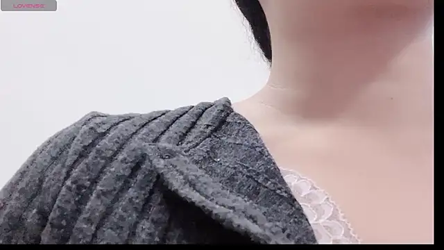 Zhenzhen-LoveのライブXXXチャット