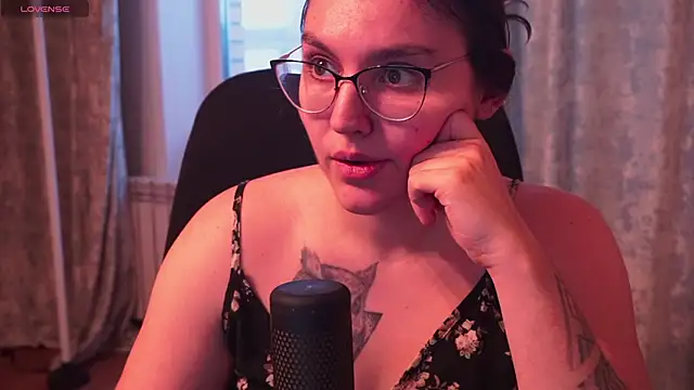 Hoot_owl_cb Chat XXX in diretta