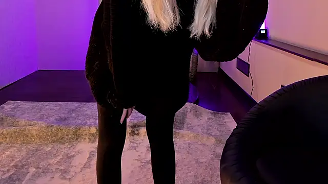 Lillie_Berry Live XXX Chat