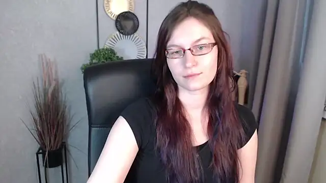 emmaxDelight 现场XXX聊天