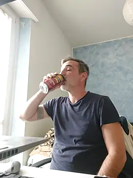 Marcolino183 在線直播表演