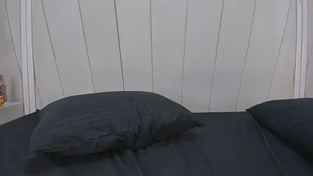 Онлайн чат XXX Nia_ryder