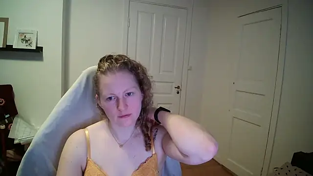 Chat XXX en directo de Girlnina-1995