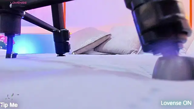 XXX chat uživo modela DollyBrowncc